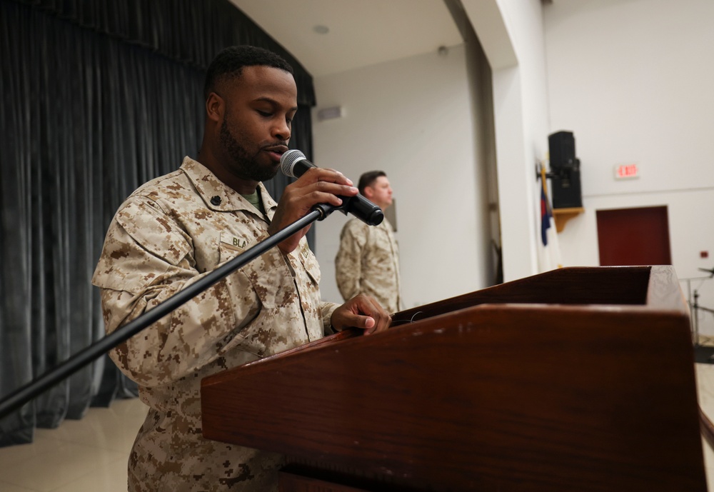 TF 51/5th MEB Sailor receives Fleet Marine Force pin