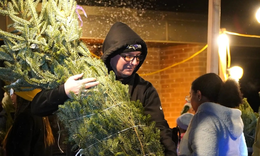 Trees for Troops returns to NWS Yorktown and JEB Little Creek-Fort Story