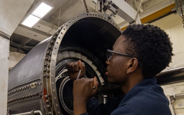 Abraham Lincoln conducts routine operations