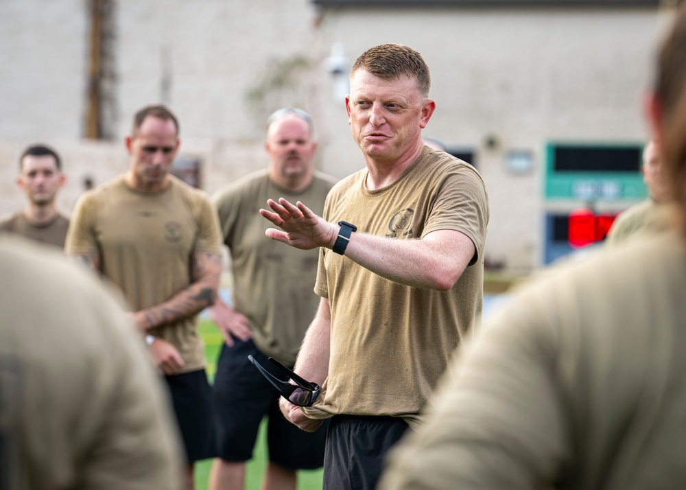 Fit to lead, fit to fight