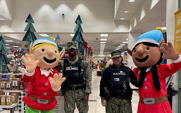 NEX patrons surprised and delighted during Navy Blue Holiday season