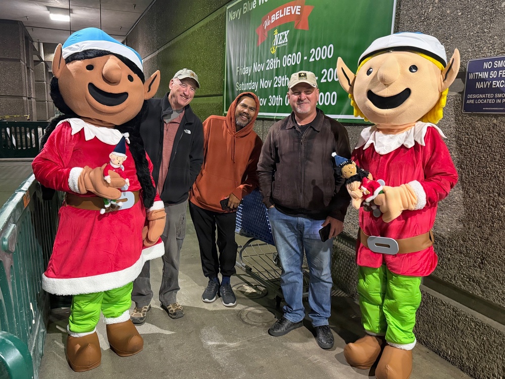 NEX patrons surprised and delighted during Navy Blue Holiday season