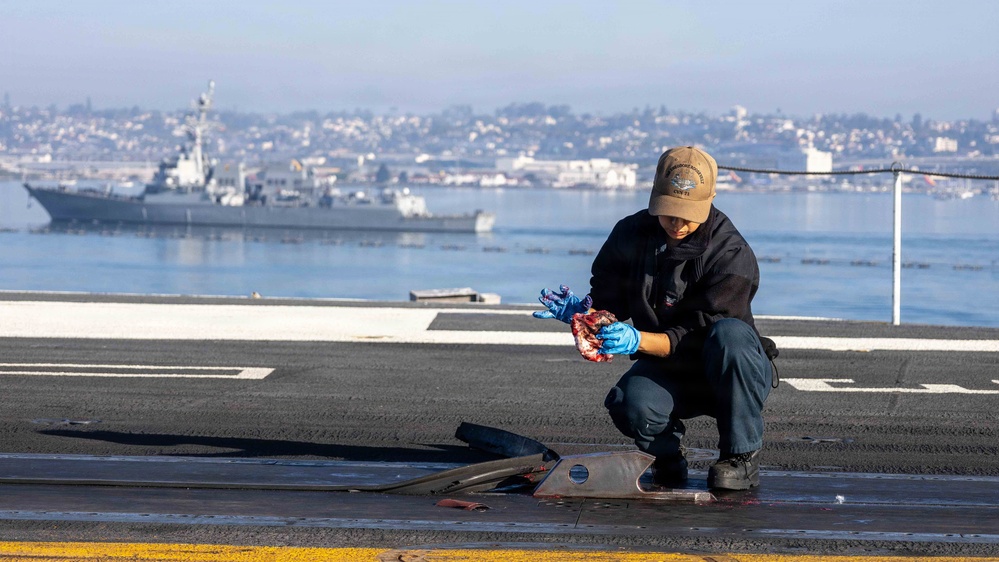 USS Theodore Roosevelt Maintenance