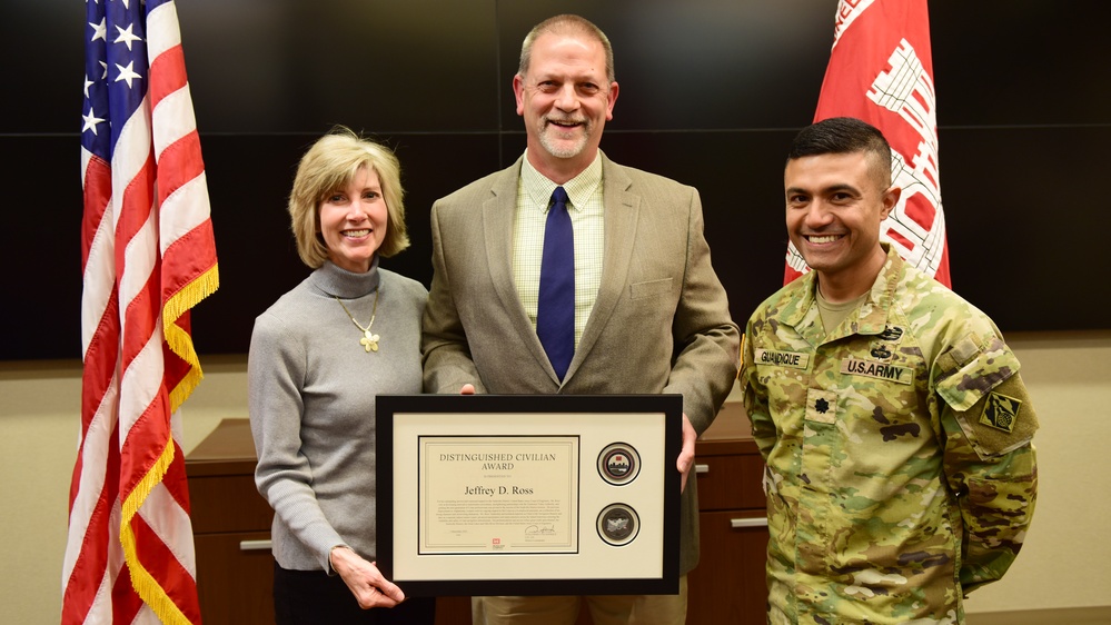 Nashville District Distinguished Civilian Award honors Jeff Ross