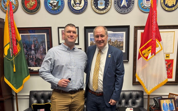 Mississippi National Guard leaders supporting Task Force Magnolia met with U.S. Representative Trent Kelly at his Capitol Hill office in Washington, D.C.,