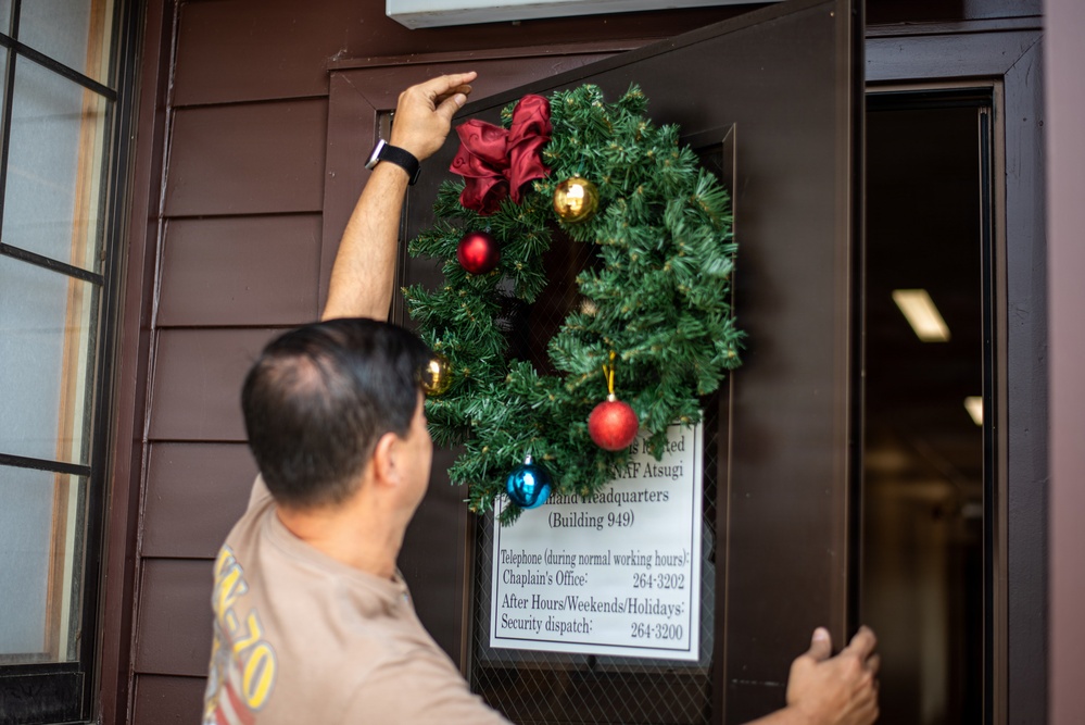 NAF Atsugi Chapel Decorates the Chapel