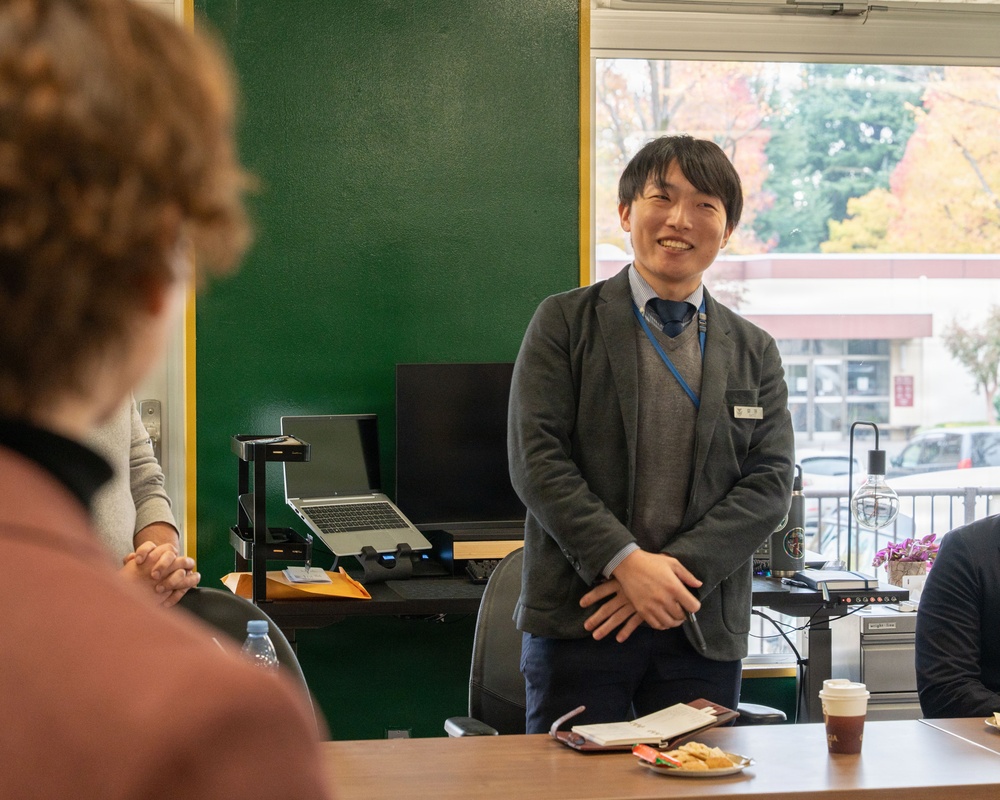 Yokota Futures Office welcomes Japan Air Staff Office Innovation officials