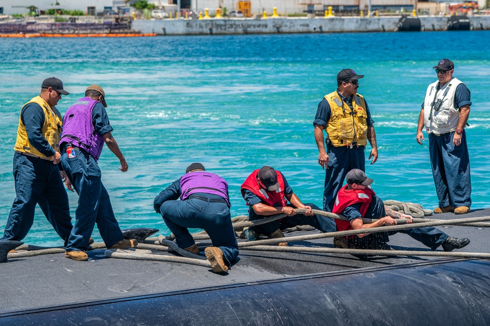 USS Minnesota (SSN 783) returns to Naval Base Guam