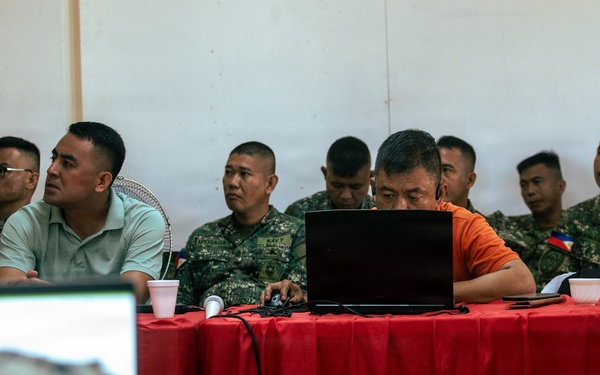 MRF-SEA Marines conduct Staff Exercise with Philippine Marines