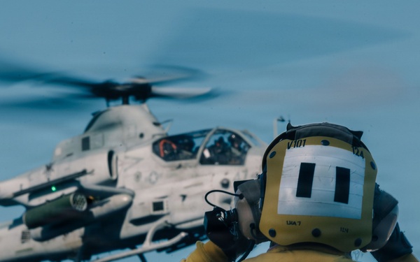 31st MEU | VMM 265 conducts flight operations aboard USS Tripoli