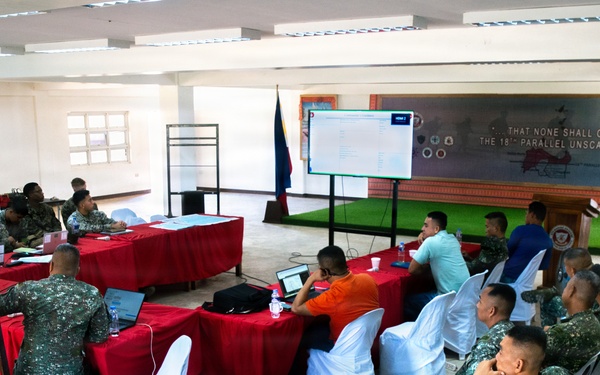 MRF-SEA Marines conduct Staff Exercise with Philippine Marines