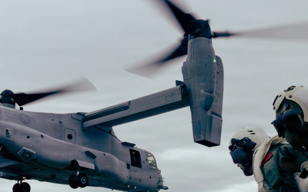 31st MEU | VMM-265 (Rein.) conducts Flight Ops aboard USS Tripoli (LHA 7)