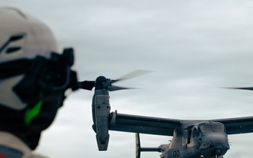 31st MEU | VMM-265 (Rein.) conducts Flight Ops aboard USS Tripoli (LHA 7)