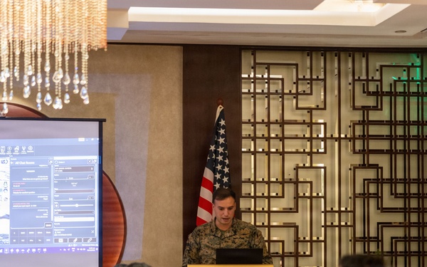 MRF-SEA Marines and Philippine service members conduct Tactical Assault Kit Training