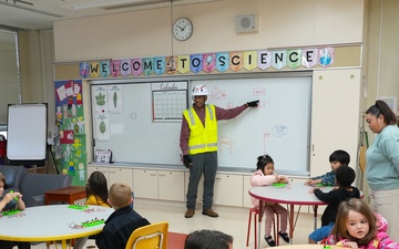 JED sparks curiosity during Atsugi STEAM Day