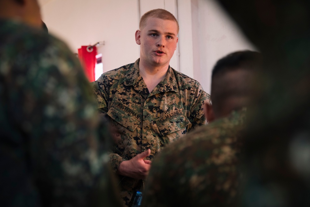 MRF-SEA Marines, Philippine Marines Conduct Communications Training