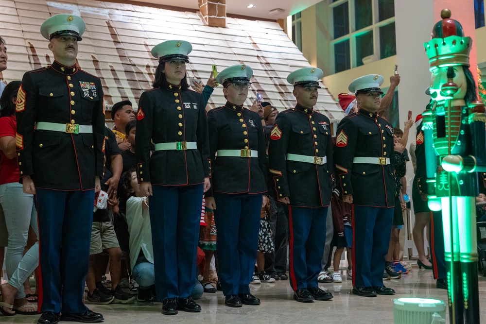 Camp Blaz Marines participate in Christmas tree lighting