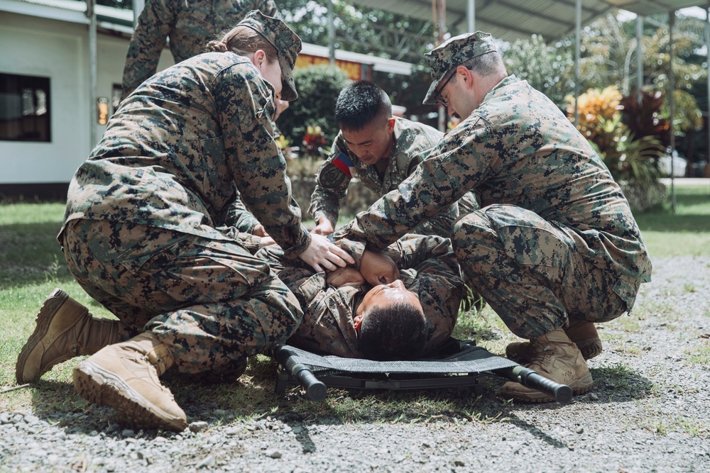MASA 25: MRF-SEA Marines, Philippine Marines Conduct Combat Lifesaver Course Exchange