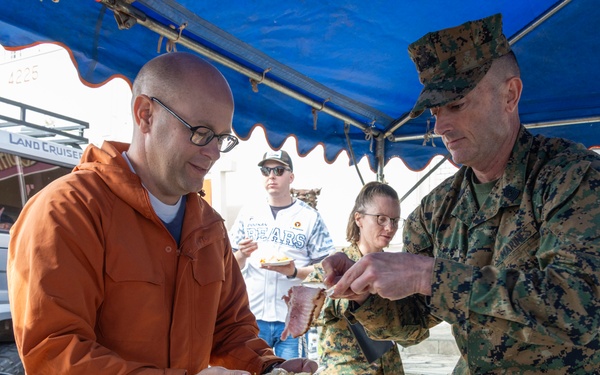 III Marine Expeditionary Force Marines celebrate Thanksgiving