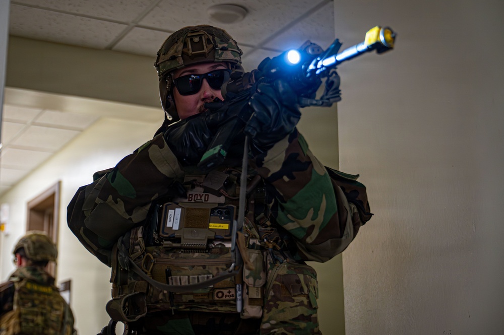 U.S. and ROK work together during exercise Beverley Sentinel 26-1