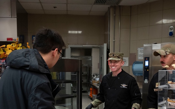 Aviano leadership serves Thanksgiving lunch