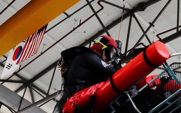 3-2 GSAB Waterborne Casualty Extraction Training