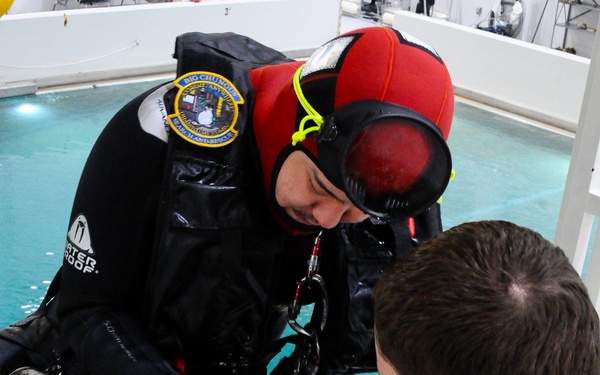 3-2 GSAB Waterborne Casualty Extraction Training