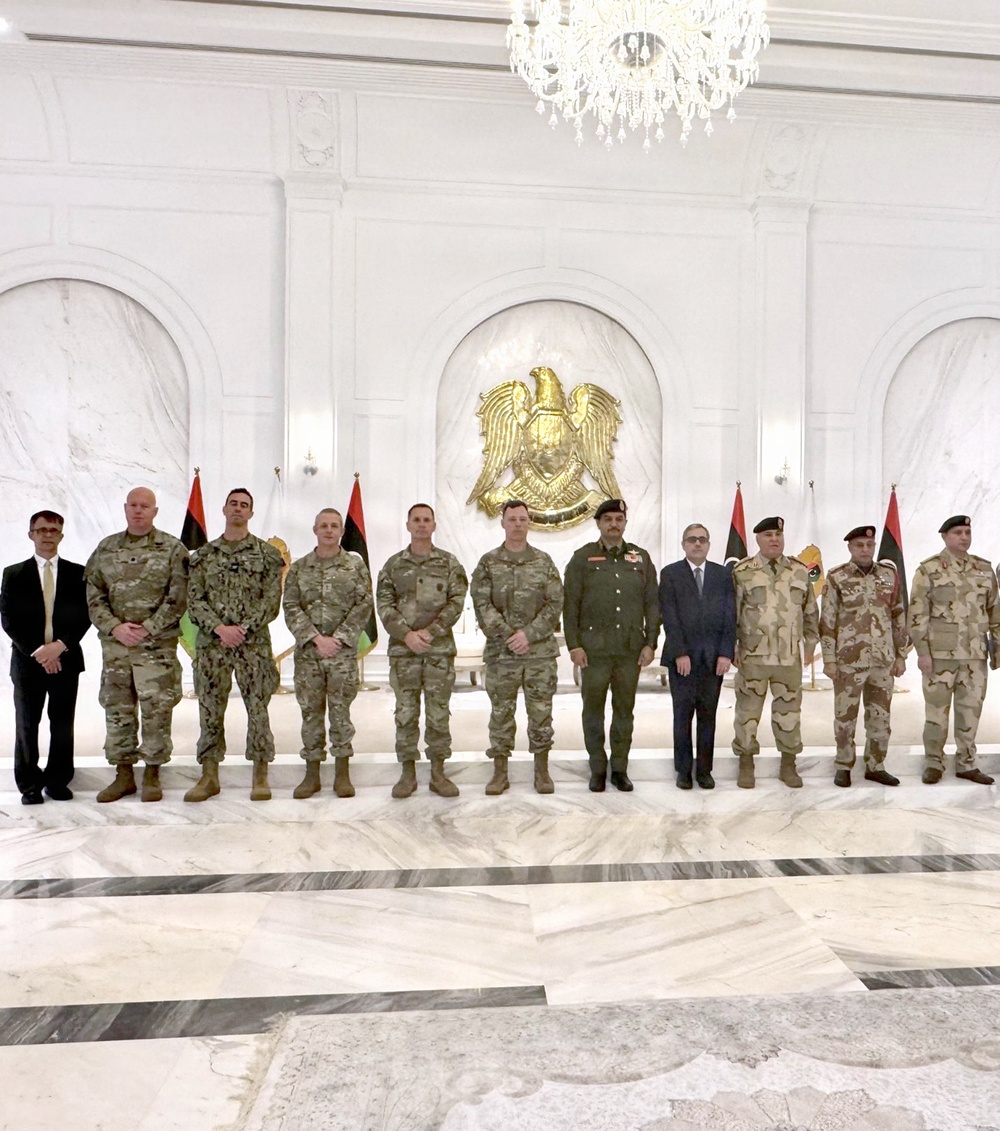 Gen. Dagvin Anderson Marks First Visit to Libya; Stresses Unity and Peace Among Leaders