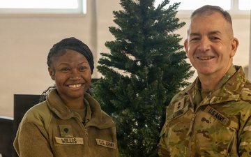 Maj. Gen. Michael B. Lalor visits 33rd Airbase Powidz, Poland