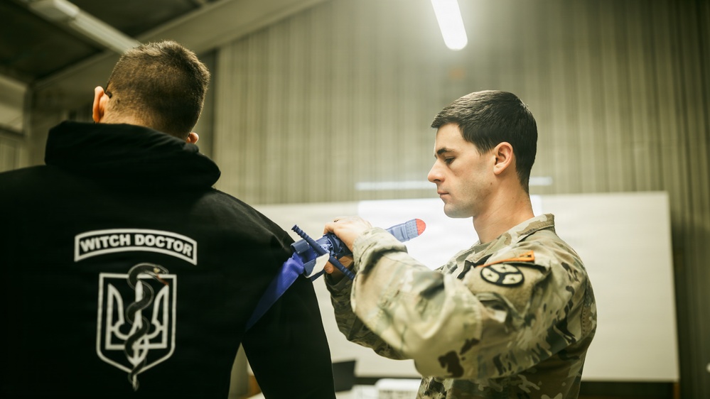 JMTG-U Troopers Conduct Realistic Casualty Treatment Training