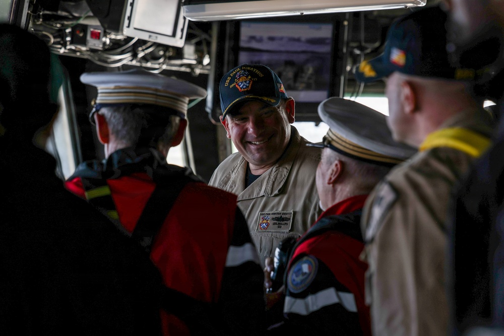 USS Paul Ignatius (DDG 117) departs Toulon Naval Base, France