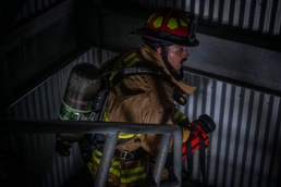 Real Flames, Real Lessons: 419th Fire Protection Flight Completes Live-Fire Certification