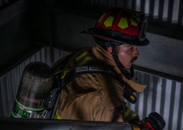 Real Flames, Real Lessons: 419th Fire Protection Flight Completes Live-Fire Certification