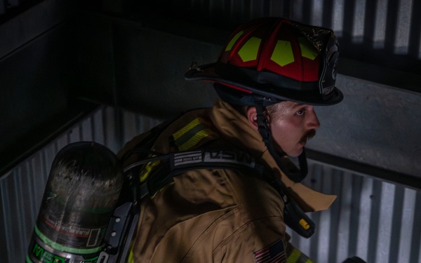 Real Flames, Real Lessons: 419th Fire Protection Flight Completes Live-Fire Certification