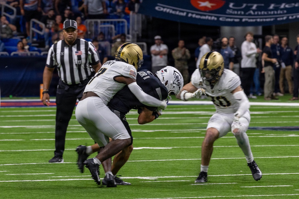 West Point honors the First Team at UTSA game