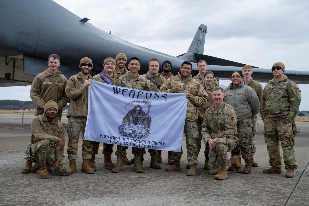 BTF: 9 EBS, 35 FW, JASDF integrate for munitions load