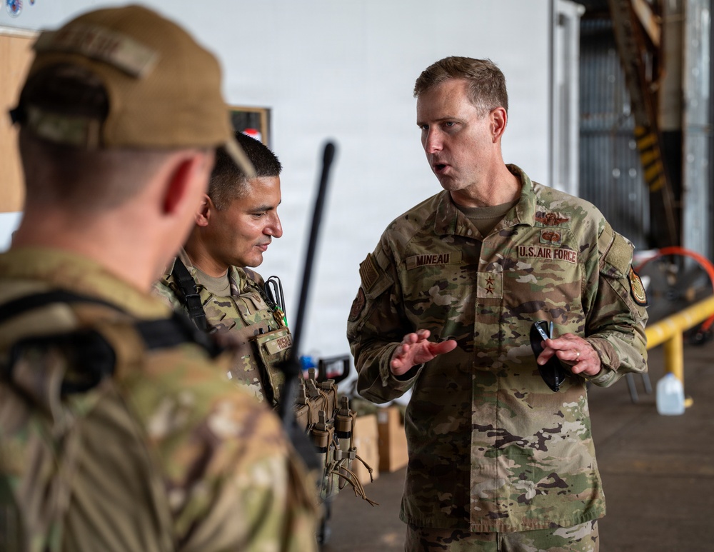 AFSOUTH commander visits Puerto Rico