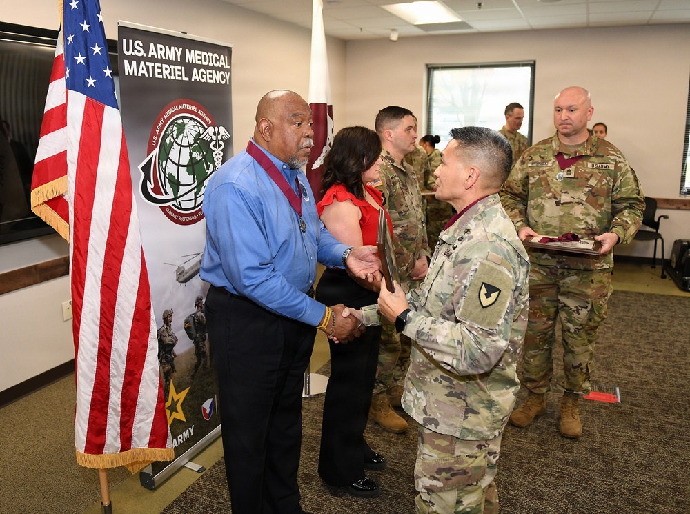 Shelton inducted into O2M3