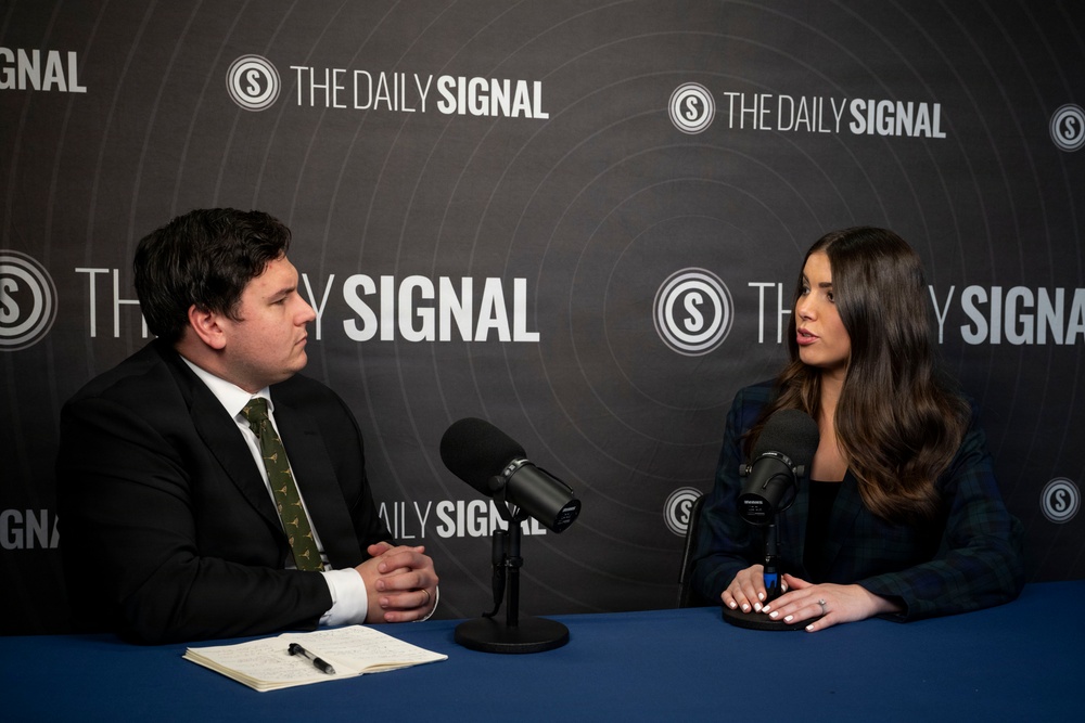 DoW Officials Hold Interviews During New Media Week