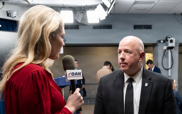 DoW Officials Hold Interviews During New Media Week