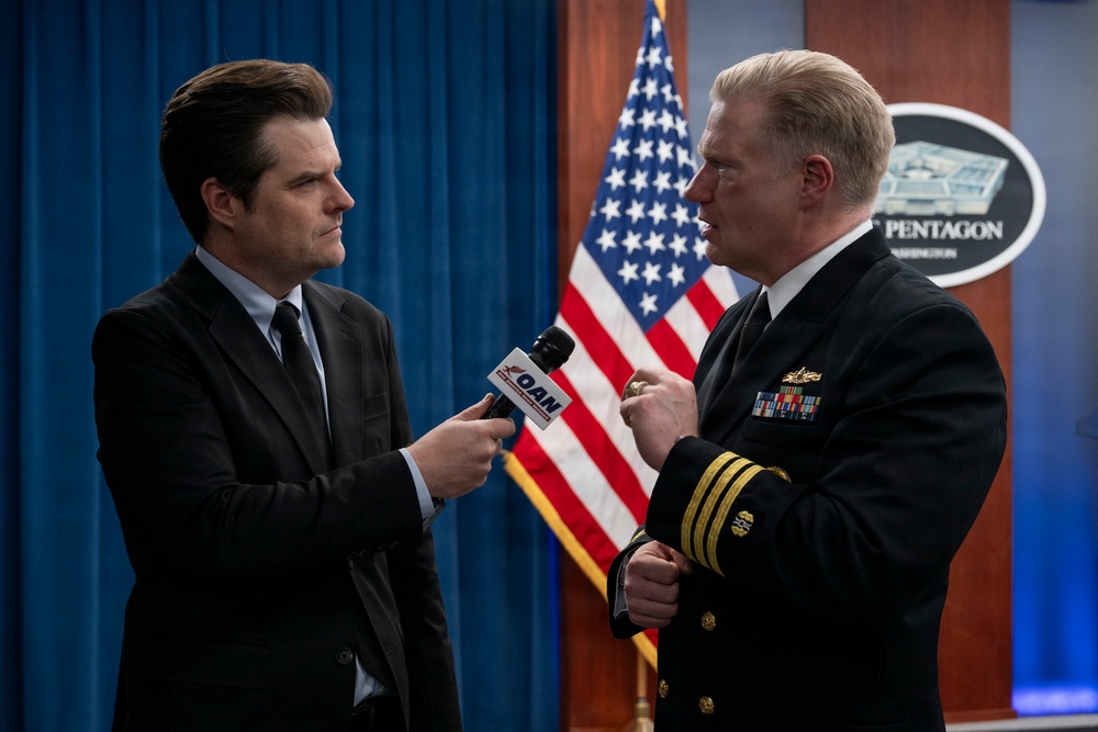 DoW Officials Hold Interviews During New Media Week