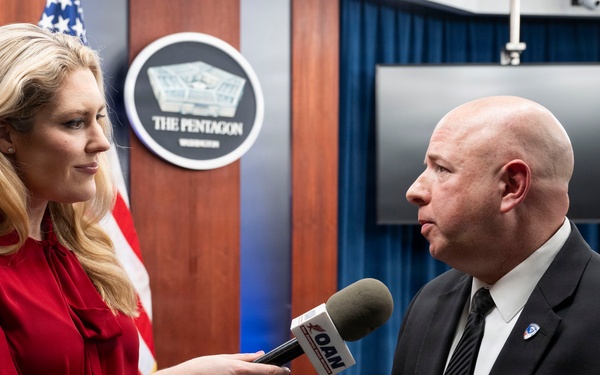 DoW Officials Hold Interviews During New Media Week