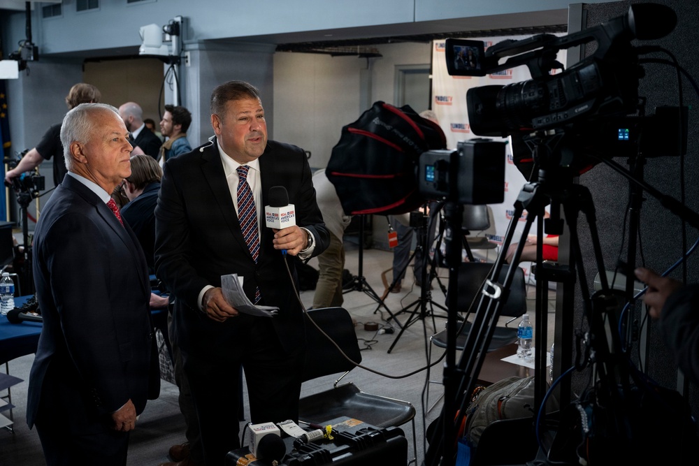 DoW Officials Hold Interviews During New Media Week