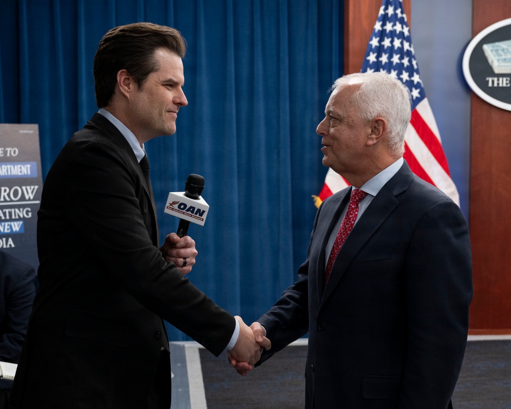 DoW Officials Hold Interviews During New Media Week