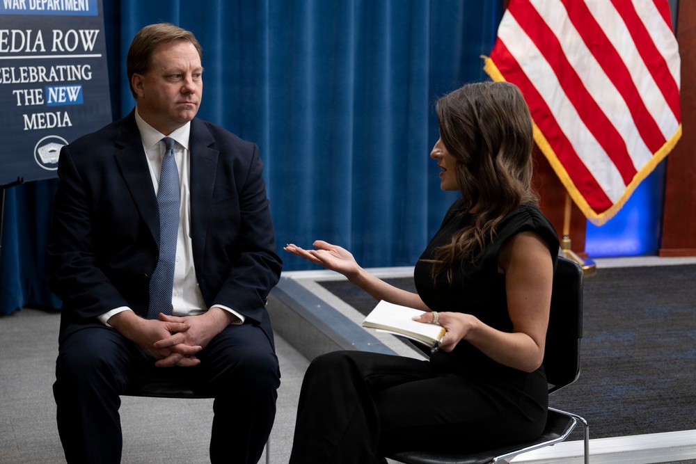 DoW Officials Hold Interviews During New Media Week