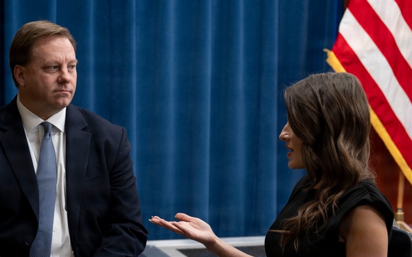 DoW Officials Hold Interviews During New Media Week