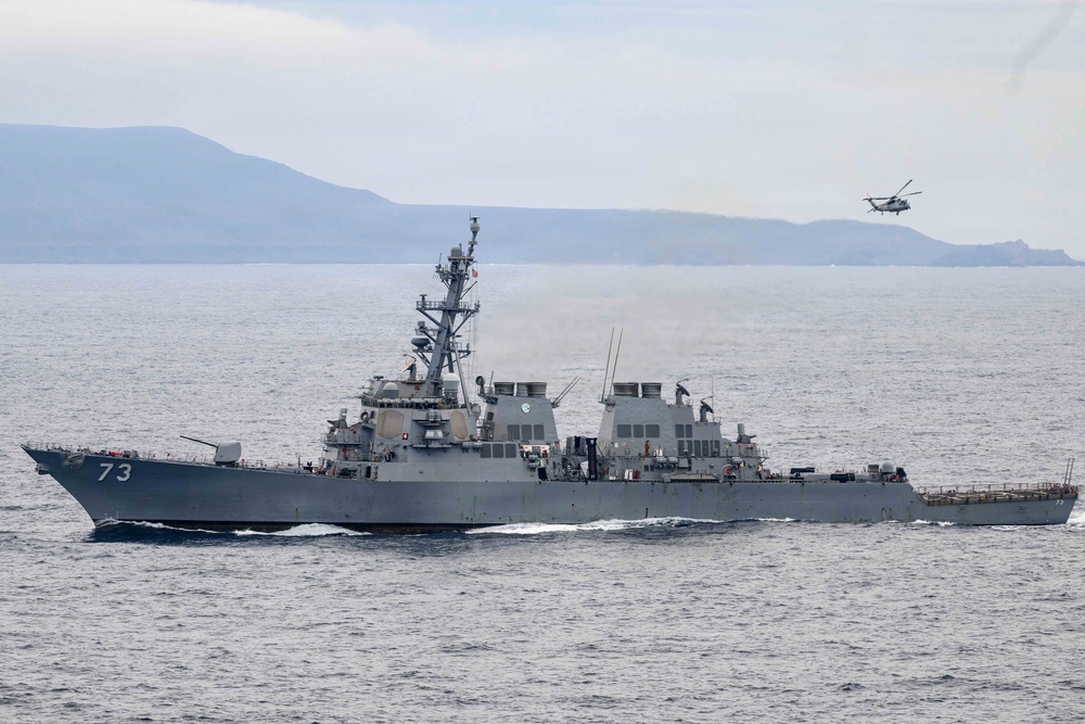 USS Decatur Transits Pacific Ocean