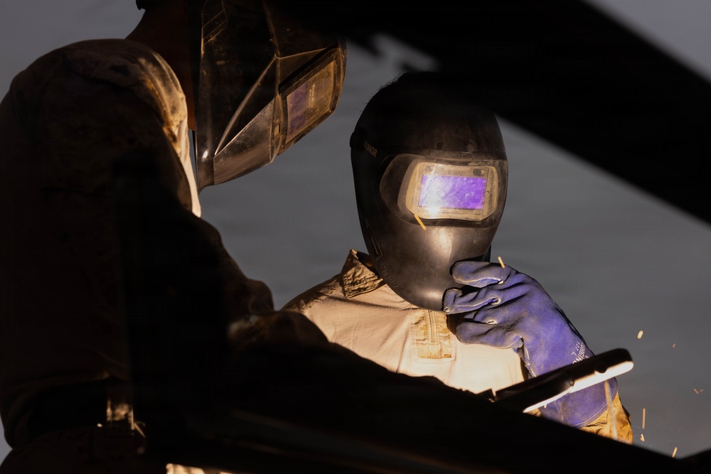 JTF-SB Marines train for barrier reinforcement operations