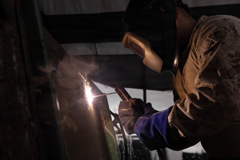 JTF-SB Marines train for barrier reinforcement operations