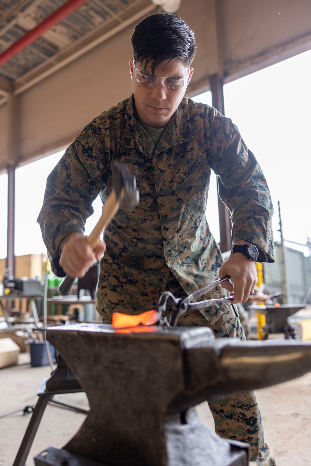 2nd Marine Logistics Group Builds Camaraderie during Black Horse Forge Event